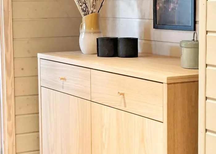 In Mit Sauna, Fusslaeufig Zum Zentrum Holiday home Vradal