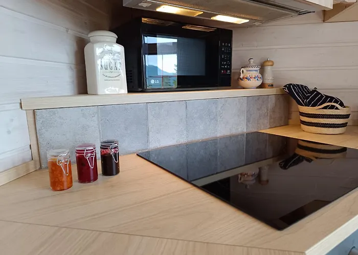 In Mit Sauna, Fusslaeufig Zum Zentrum * Vradal